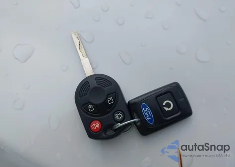 2018 Ford Escape Sel z USA, uszkodzony, nr VIN 1FMCU9HD2JUB84571